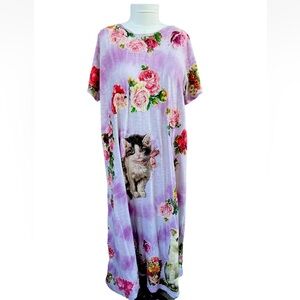 Magnolia Pearl
Springtime Lavender Floral KITTY Cat Print Maxi Tee Dress EUC